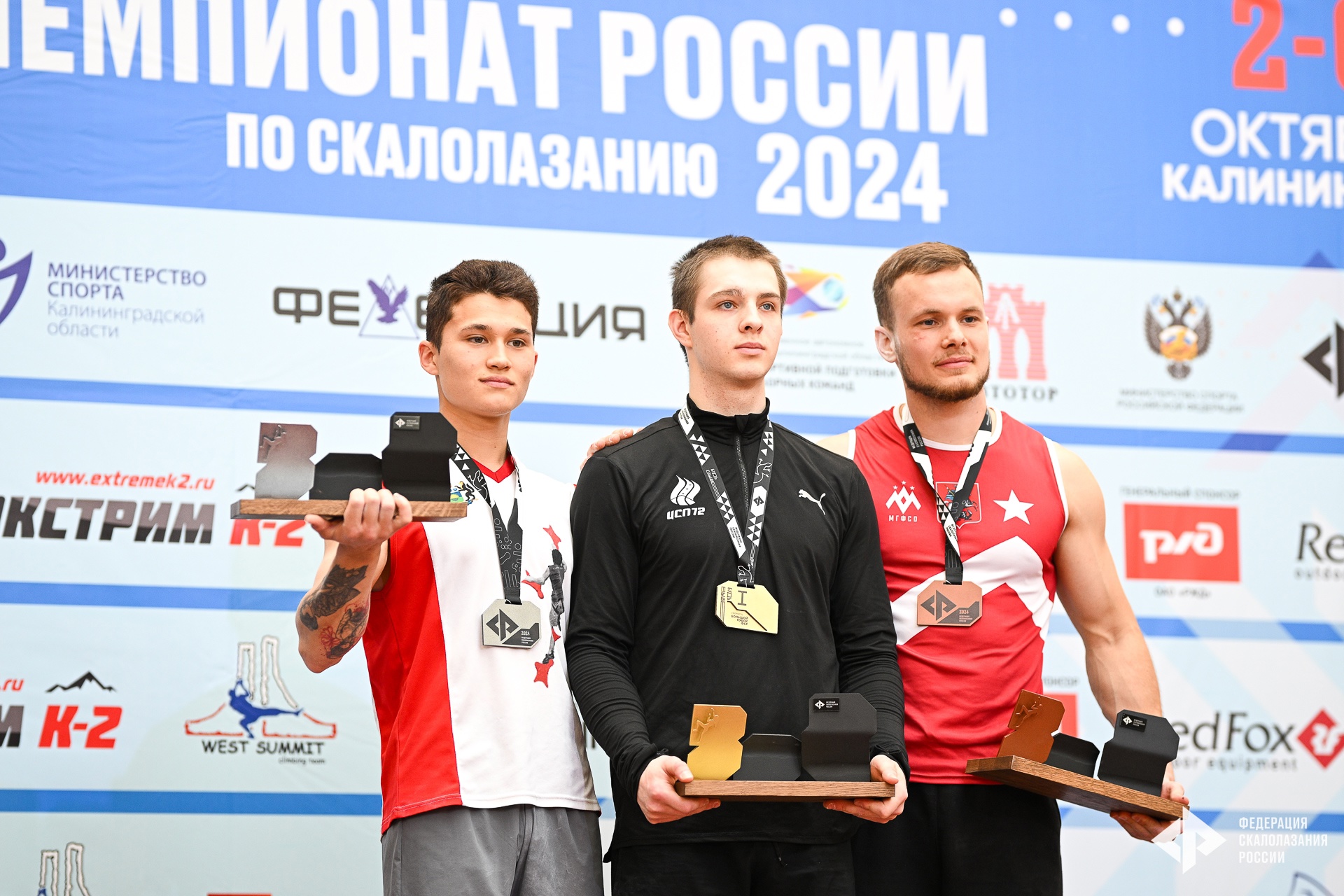j6oFrZr9hLE.jpg