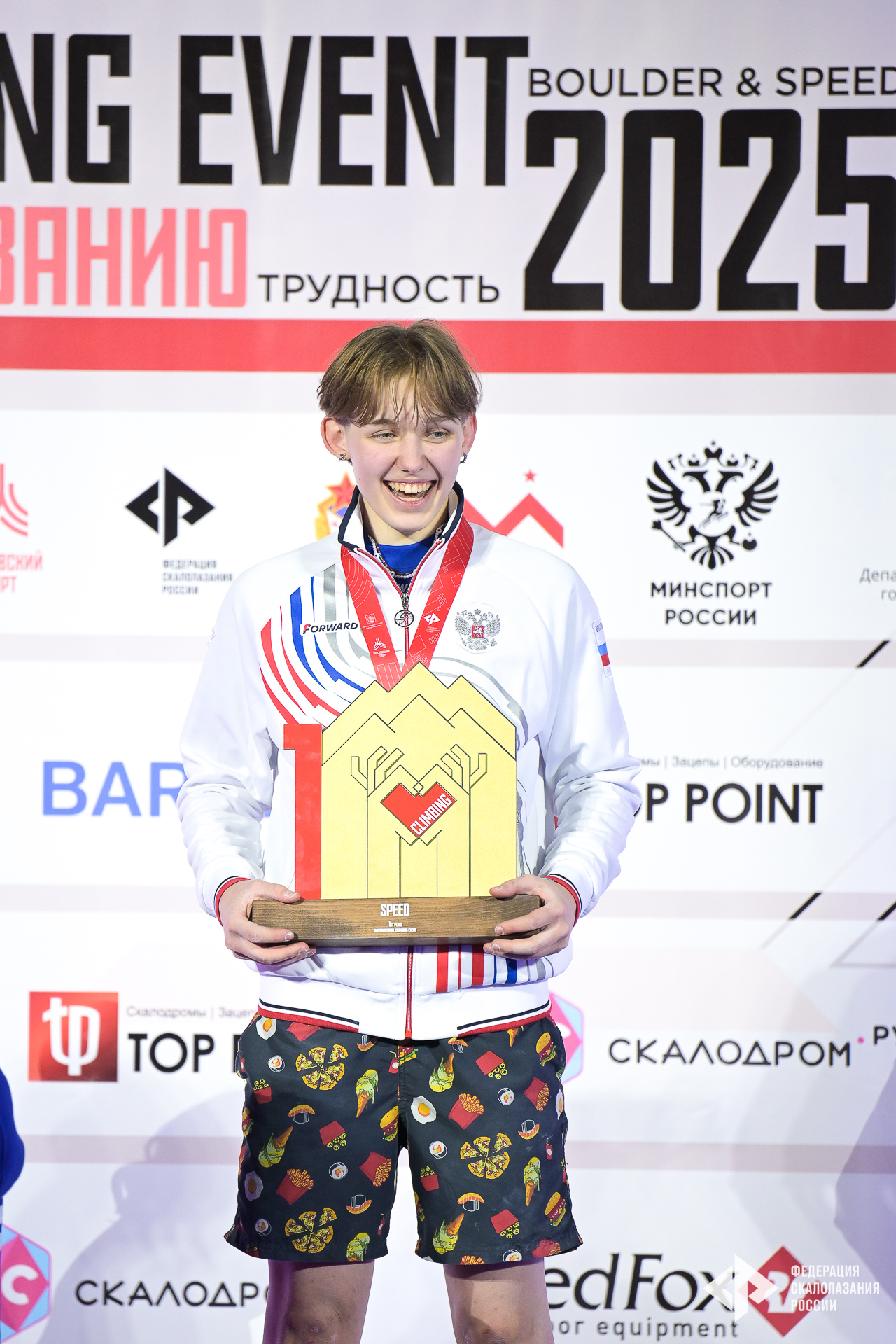 high-LZ9_9000.jpg high-LZ9_9000.jpg