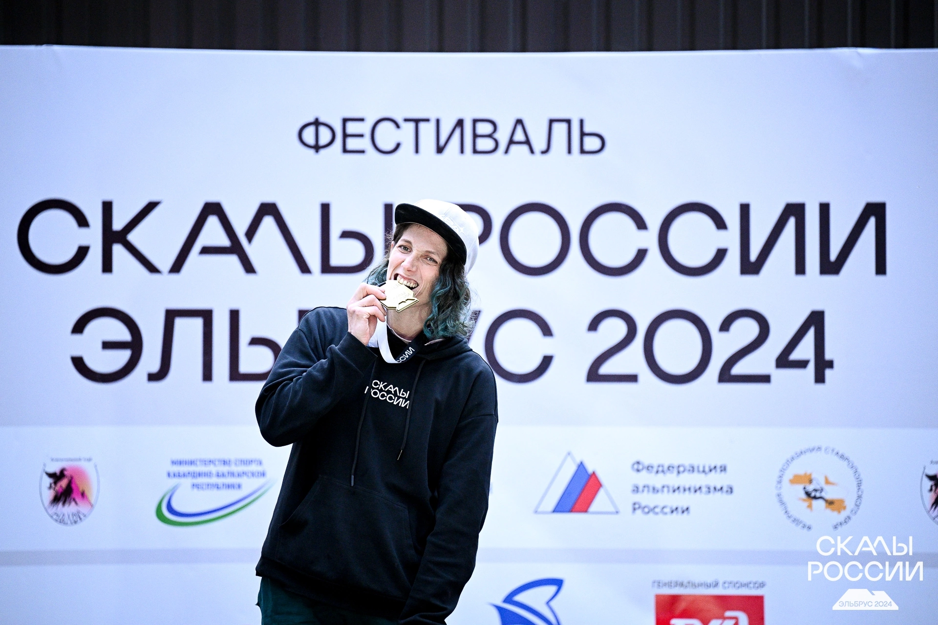 FpJKa45aA8M.jpg