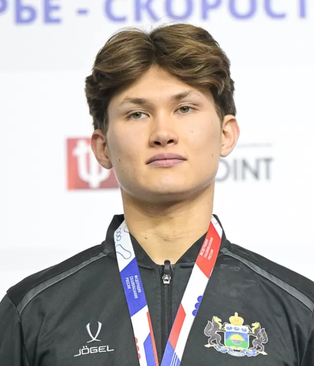 Земляков Петр